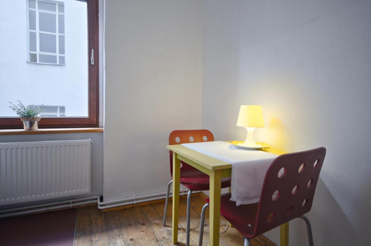Courtyard Apartment Berlin Exterior foto